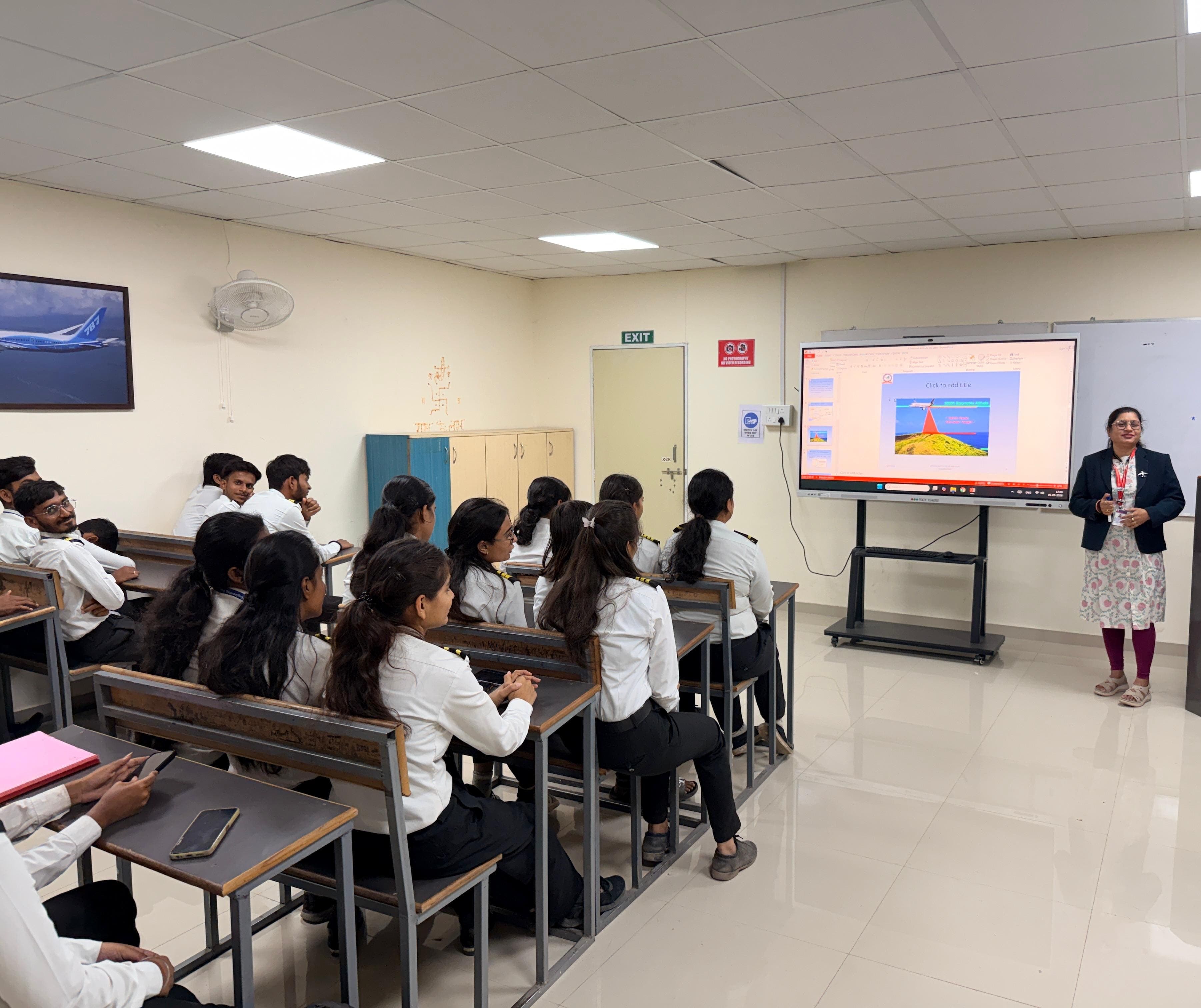 Indira Institute of Aircraft Engineering Classroom An Labs photo 21